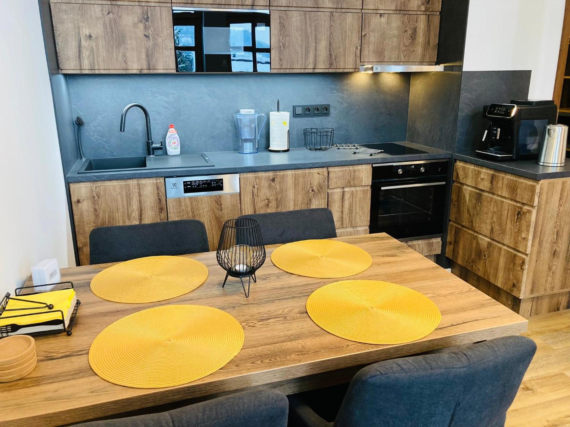 Residence Lysa Hora روكيتنسي ناد جيزيرو المظهر الخارجي الصورة